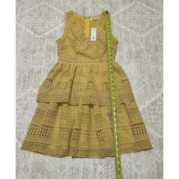 Francesca’s Dress New Size XS Yellow Crochet Bright Spring Summer Coquette - Picture 9 of 13